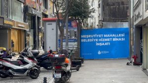 İstanbul’da esnaftan İBB’ye “trafo” tepkisi: Bir buçuk yıldır mağduruz