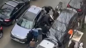 İstanbul’da park yeri kavgası kanlı bitti: Dayak yemekten korktum