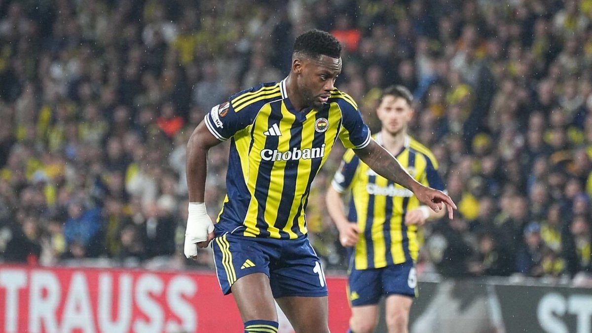 Jhon Duran, Fenerbahçe’de 6 ay kaldı!