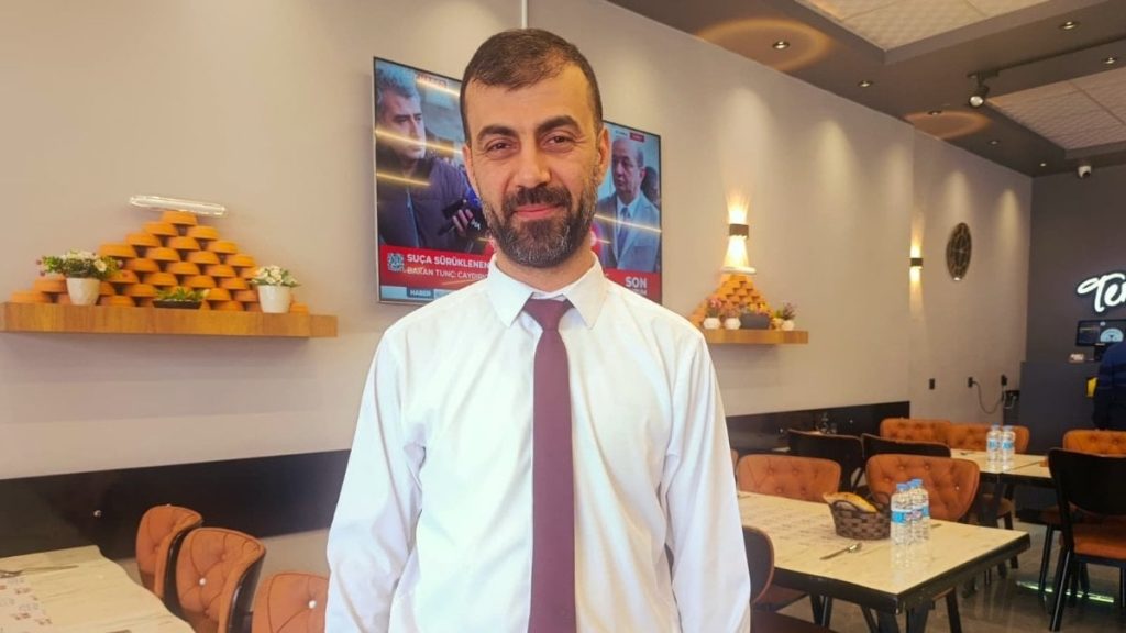 Kahramanmaraş’ta şefin Heimlich manevrası bebeği hayata bağladı