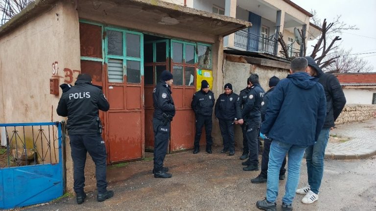 Karaman’da av tüfeğiyle kazara kendini vuran veteriner öldü