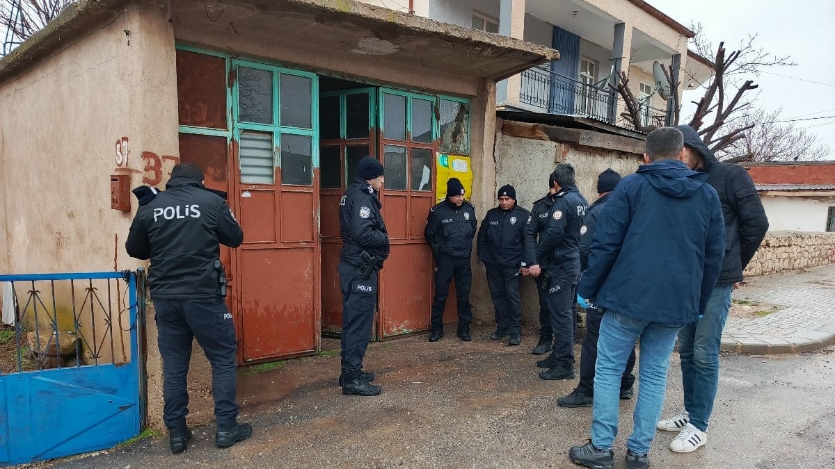 Karaman’da av tüfeğiyle kazara kendini vuran veteriner öldü