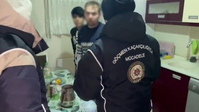 Kars’ta apart operasyonu: 4 düzensiz göçmen yakalandı