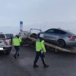 Kayseri’de kayak merkezinin otoparkında aracı ile drift atan sürücüye ceza kesildi