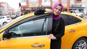 Kayseri’de taksi şoförü kadının meslekte 10 yılı geride kaldı