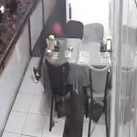 Kocaeli’de kebapçıya silahlı saldırı düzenlendi: Görüntüler ortaya çıktı