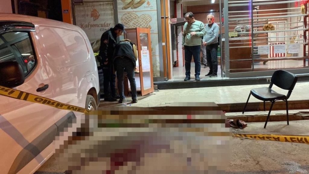 Kocaeli’de pide kuyruğunda silahlı saldırıya uğrayan kişi yaralandı