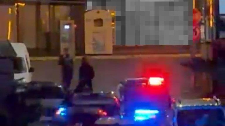 Kocaeli’de polisten kaçan şüpheli sokak arasında kıstırıldı