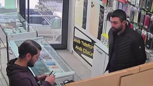 Konya’da tamire getirilen telefon patladı