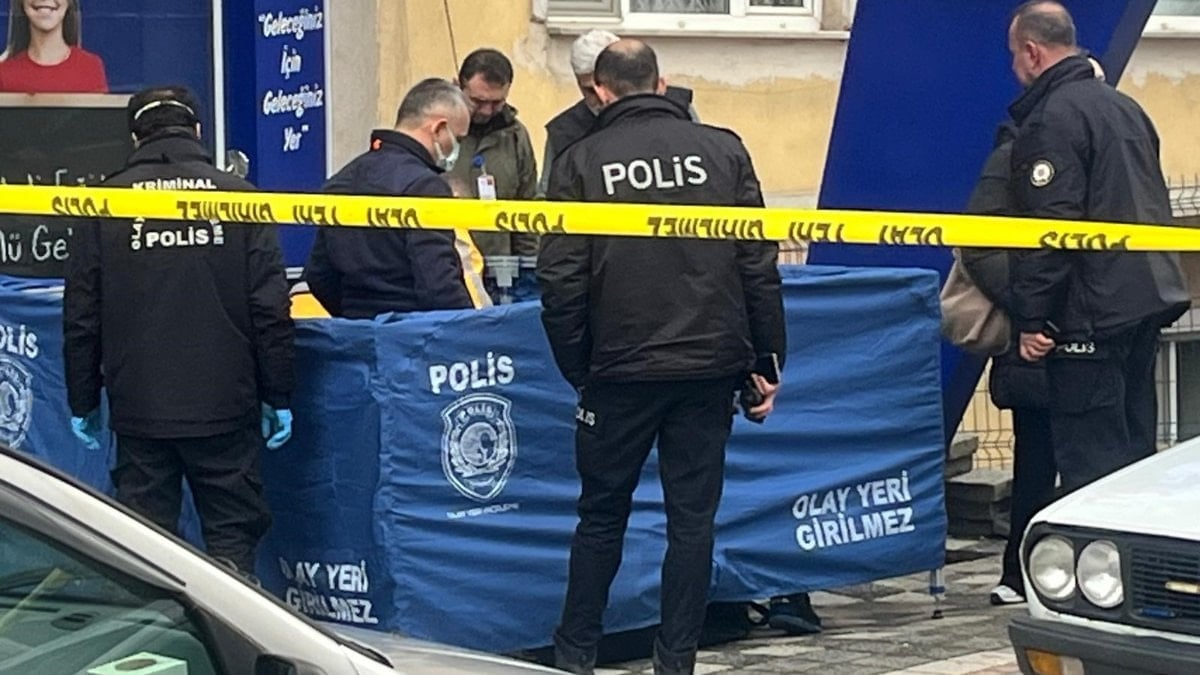 Kütahya’da cadde üzerinde cansız beden bulundu