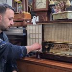 Malatya’da hediye edilen radyo sayesinde antikacı oldu