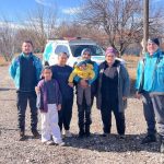 Malatya’da UMKE ekipleri enkazdan kurtardıkları aileyle buluştu