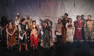 Maltepe Belediye Tiyatrosu’nun 17. yılına ‘Hamlet’li kutlama