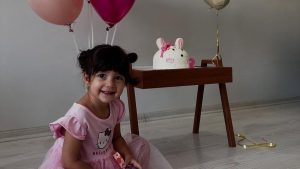 Mardin’de 3’üncü kattan düşen 3 yaşındaki çocuk hayatını kaybetti