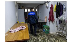 Merdiven altı imalathaneye mühür vuruldu