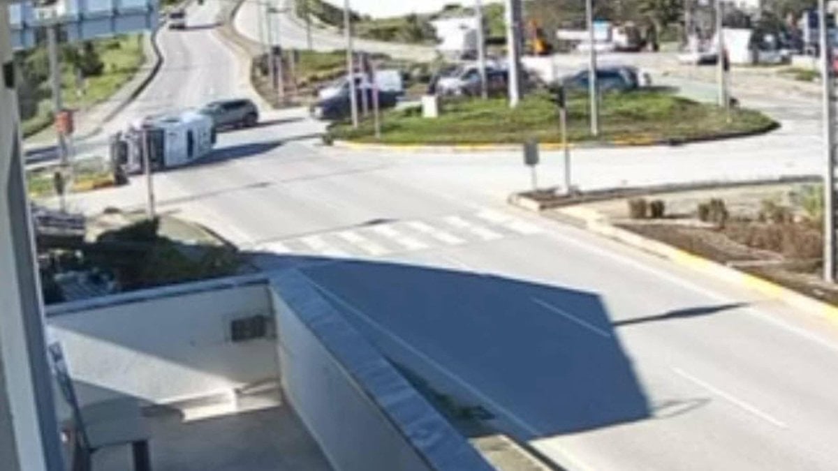 Muğla’da ambulans devrildi: 3 sağlıkçı ve 1 hasta yaralandı