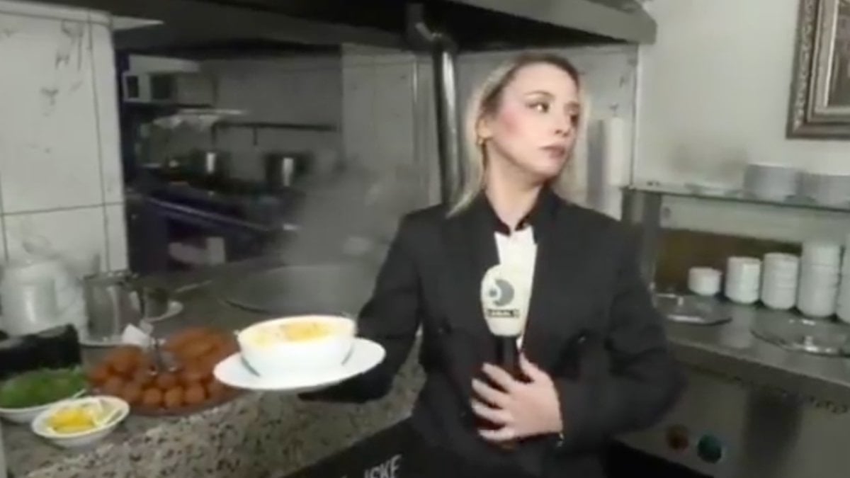 Muhabirin sakatat restoranında koku ile imtihanı