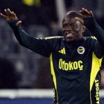 N’Golo Kante, Fenerbahçe taraftarına ilk üçlüsünü çektirdi