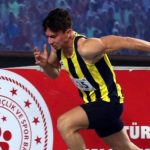 Oğuz Uyar, 200 metrede Türkiye rekoru kırdı