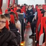 Okullarda ‘Ramazan etkinlikleri’ tartışması alevlendi: Öğrenciler ilahilerle cami yolunda