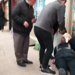 Ordu’da temizlik işçisinin başına tabela düştü