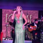 Petek Dinçöz Batum’u Salladı: 14 Şubat’ın En Şık Kadını Benim!