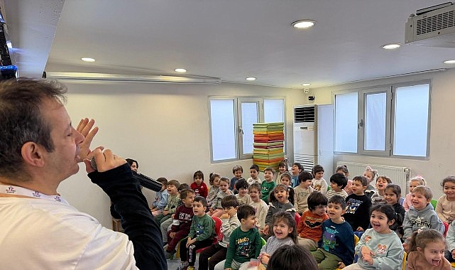 “Rengini Arayan Portakal” Miniklerle Buluştu