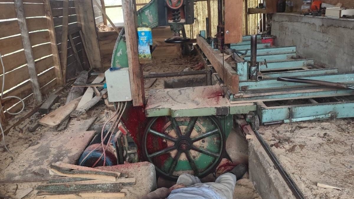 Samsun’da başı şerit testereye sıkışmış halde ölü bulundu