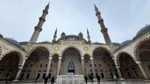 Selimiye Camii 4 yıl aranın ardından yeniden ibadete açıldı