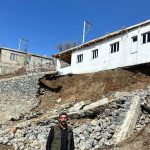 Şırnak’ta yağış nedeniyle istinat duvarı çökünce evin temeli ortaya çıktı