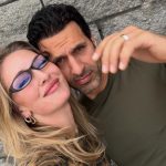 Taze gelin Yasemin Kay Allen’den yeni paylaşım! Eşiyle pozlar verdi