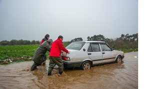 Torbalı Son Yılların En Yoğun Yağışını Yaşadı