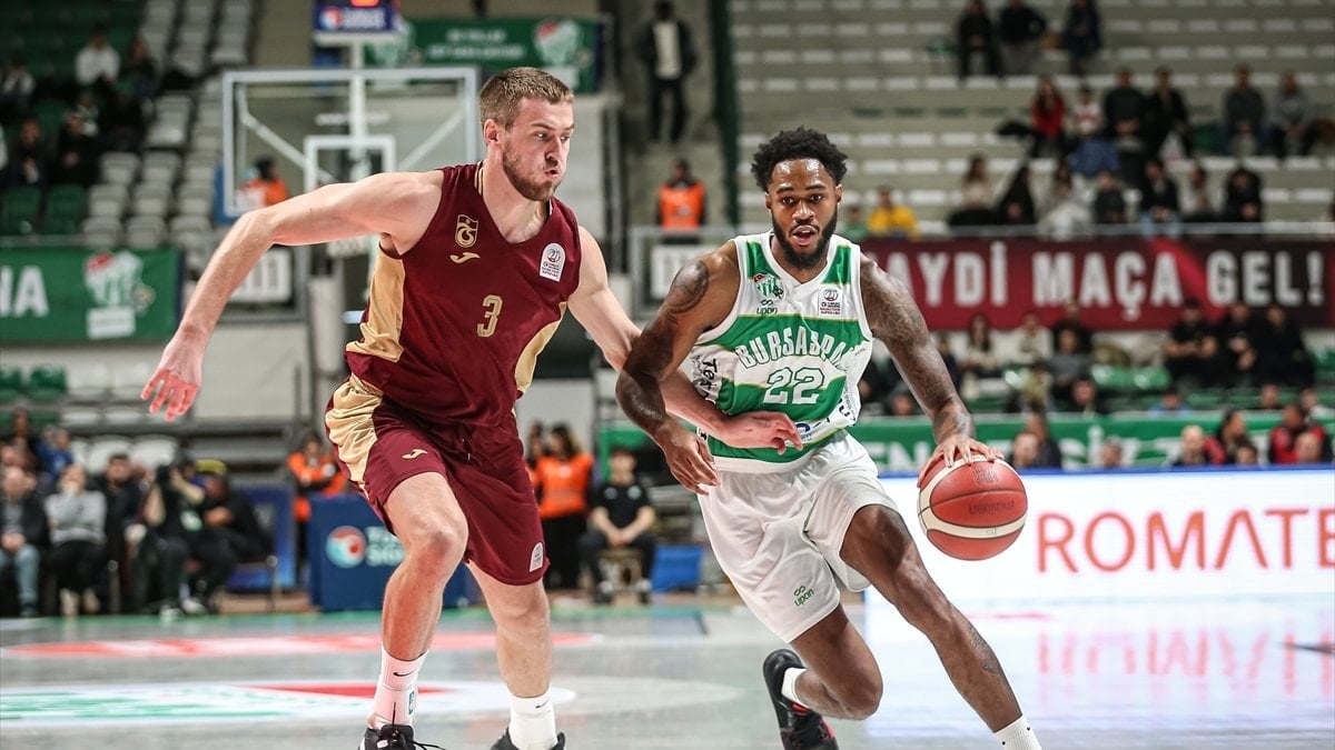 Trabzonspor, Bursaspor Basketbol deplasmanında kazandı
