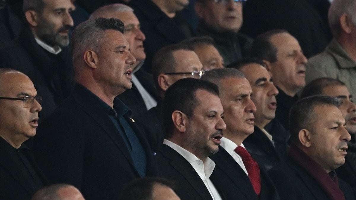 Trabzonspor – Fenerbahçe maçını başkanlar birlikte izledi