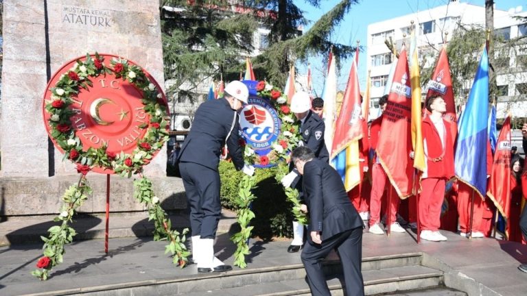 Trabzon’un kurtuluşunun 108. yılı törenlerle anıldı