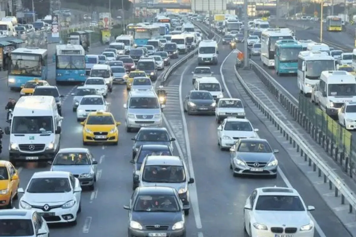 Trafik Kanunu Değişikliği Yürürlükte: Trafik İhlallerine Rekor Ceza ve Ehliyet İptali Dönemi Başladı