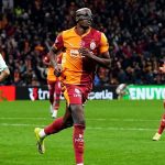 Victor Osimhen, gol sayısını 17’ye çıkardı