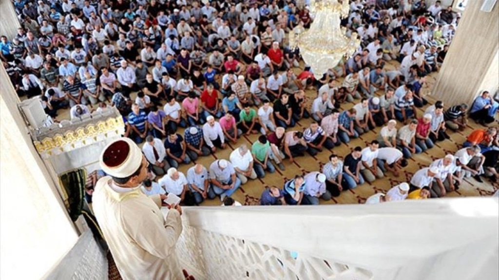 13 Mart 2026 Cuma Hutbesi: Bugünkü hutbe metni ve namaz saatleri