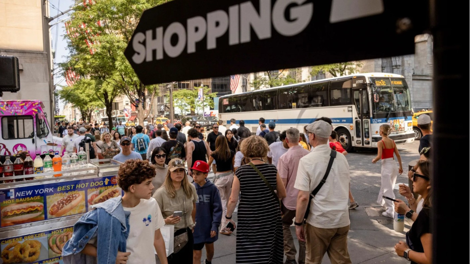 ABD’de tüketici güveni beklentilerin altında kaldı