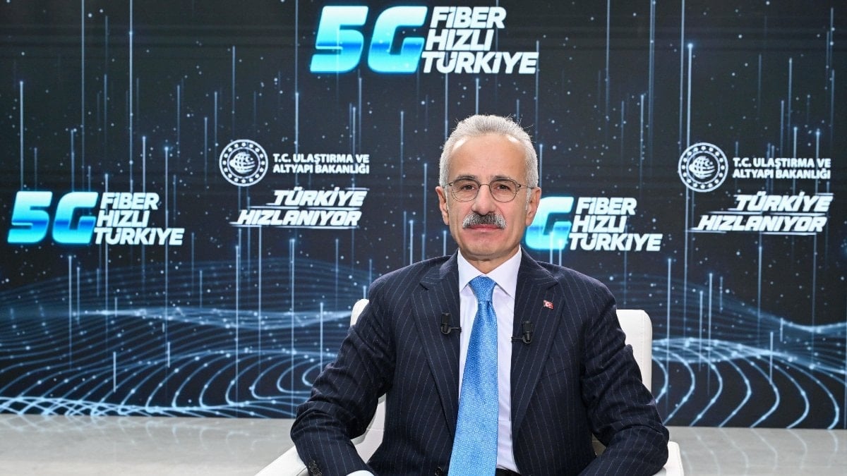 Abdulkadir Uraloğlu: 5G hizmeti, 1 Nisan’da başlayacak