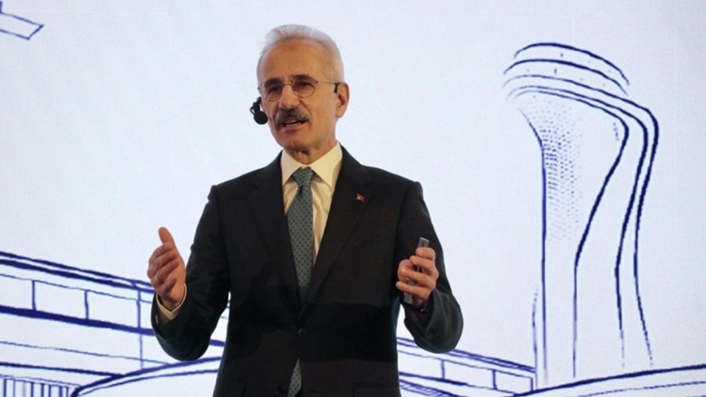 Abdulkadir Uraloğlu 5G İle İletişimde Güçlü Türkiye Töreni’nde