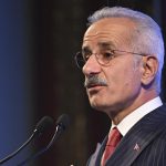 Abdulkadir Uraloğlu duyurdu: Bazı uçuş iptalleri uzatıldı