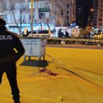 Adana’da otobüs beklerken husumetlisinin silahlı saldırısında ağır yaralandı