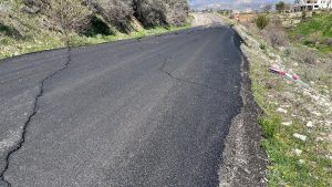 Adıyaman’da çöken karayolu, sürücüleri tedirgin ediyor