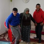 Adıyaman’da engelli çocuklarına hem anne hem baba olan kahraman anne