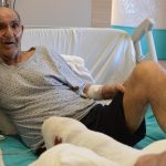 Ağrı’da lavabo giderini açmak isterken yandı