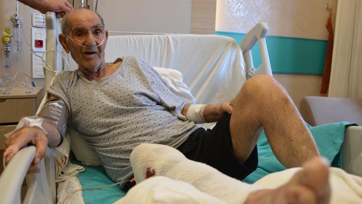 Ağrı’da lavabo giderini açmak isterken yandı