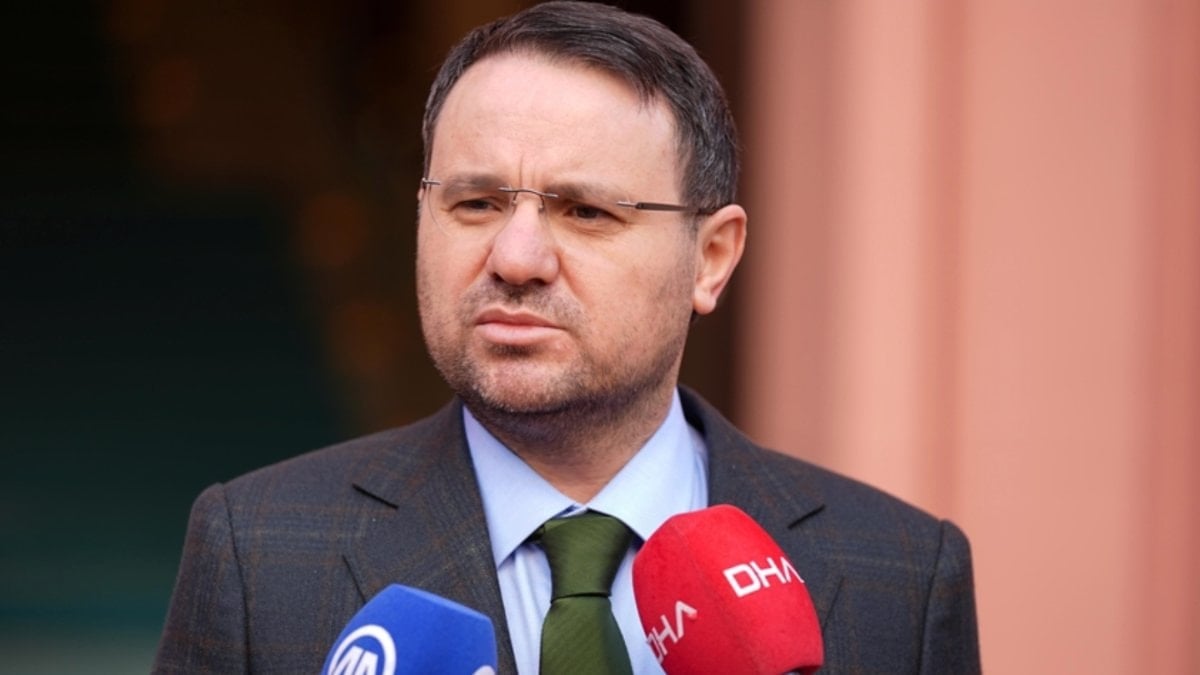 Akın Gürlek’in sözleri çok konuşulacak! Özgür Özel Muhittin Böcek’ten para mı aldı