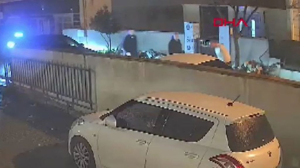 Alaattin Kadayıfçıoğlu’nun, Kubilay Kaan Kundakçı’yı öldürdüğü cinayet anı kamerada