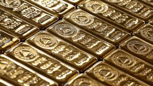 Altın 5 bin dolar etrafında dalgalanıyor